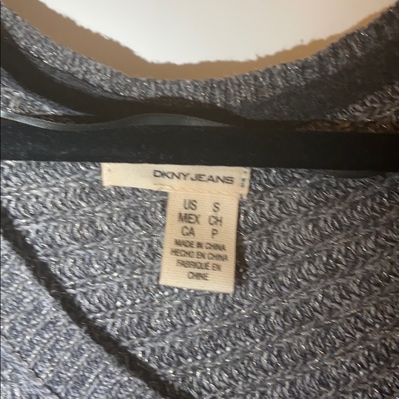 DKNY Jeans Knitted Grey Sweater - Picture 2 of 5